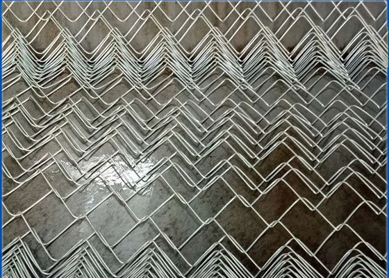 3mm Galvanized Chain Link Fence , Diamand 6 Ft Welded Wire Fencing Panels