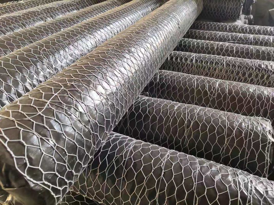 chicken Galvanized Hexagonal Wire Mesh , 1 inch Pvc Coated Hex Wire